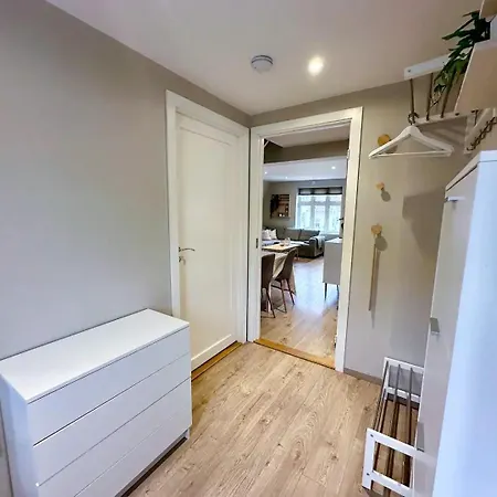 Stylish & Bright Penthouse - Office - Sentral