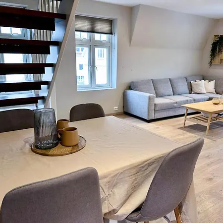 Stylish & Bright Penthouse - Office - Sentral * Egersund