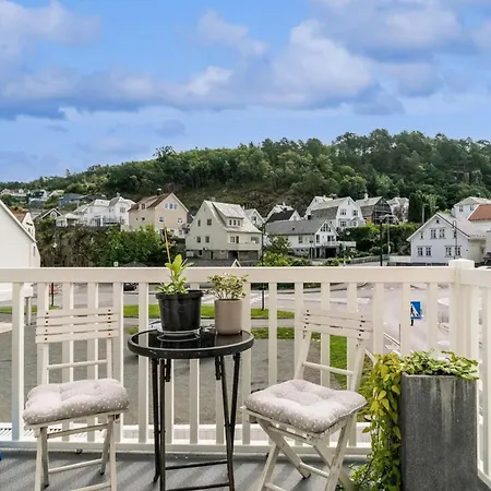 Stylish & Bright Penthouse - Office - Sentral Appartement