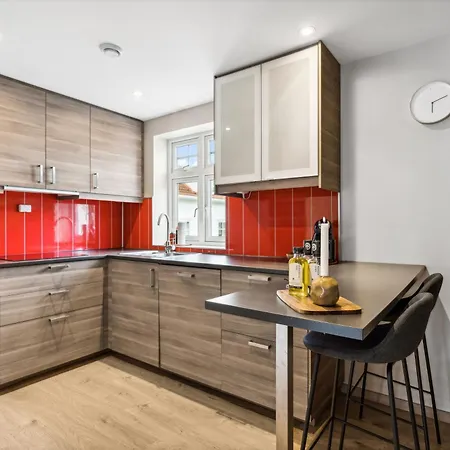 Stylish & Bright Penthouse - Office - Sentral Egersund