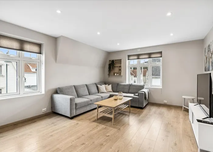 Leilighet Stylish & Bright Penthouse - Office - 5 Star Location!